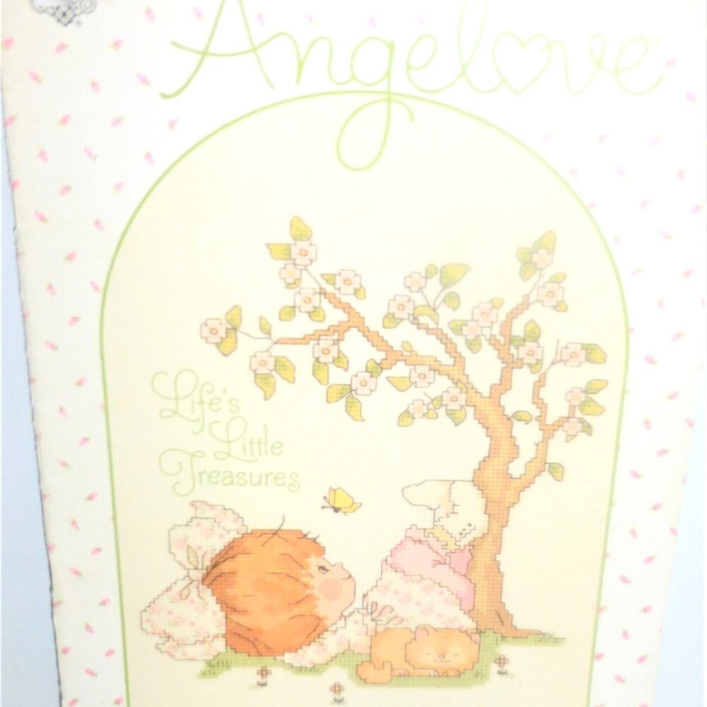 BK9 1983 Book #18 Gloria & Pat Precious Moments ANGEL LOVE Life's Little Treasur